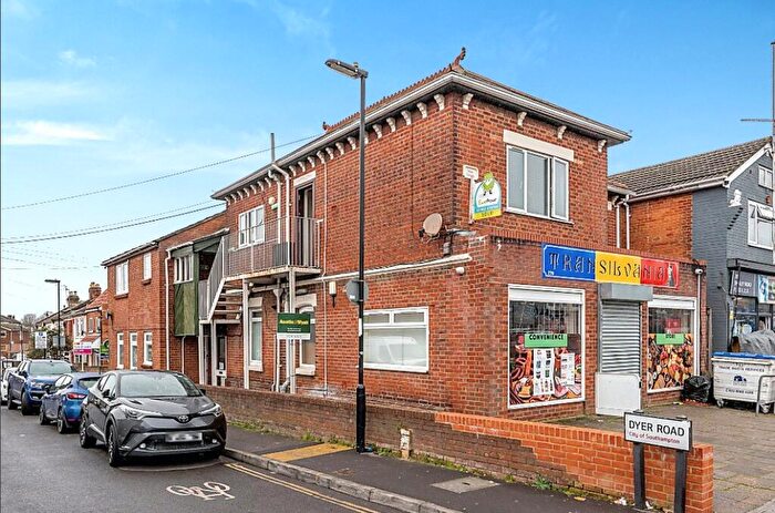 1 Bedroom Flat To Rent In Shirley Road, Southampton, Hampshire, SO15