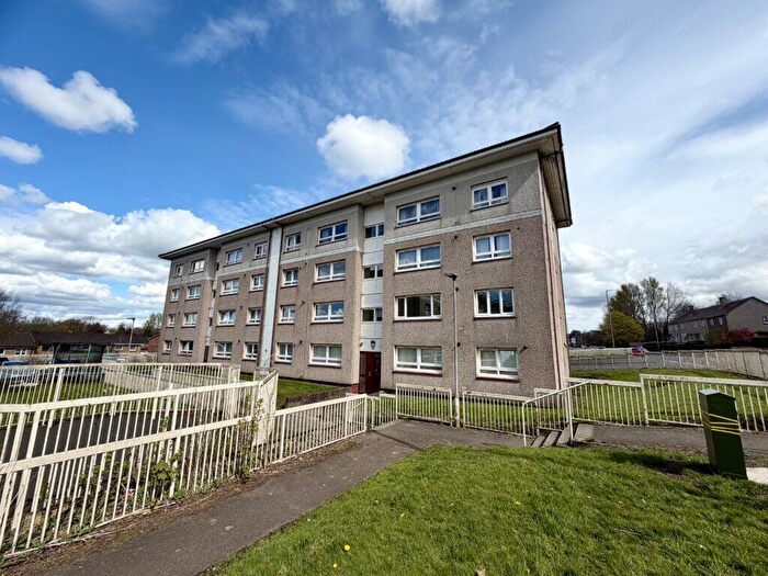 3 Bedroom Flat For Sale In Chapel Street, Airdrie, ML6