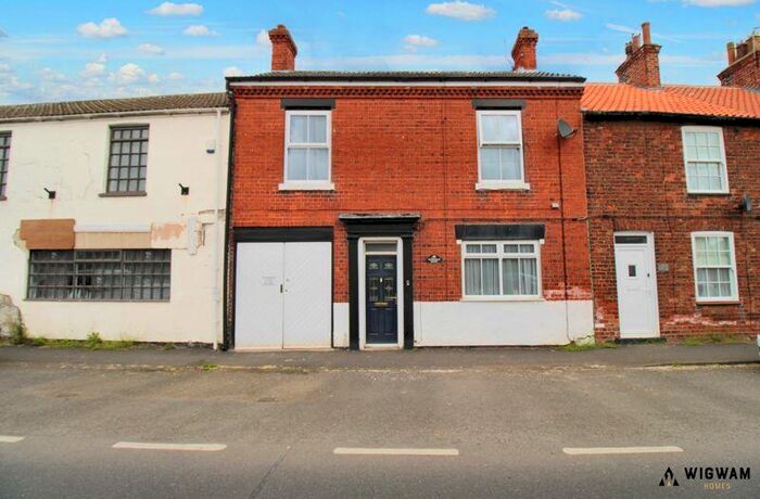 3 Bedroom Terraced House For Sale In Westgate, Patrington, HU12