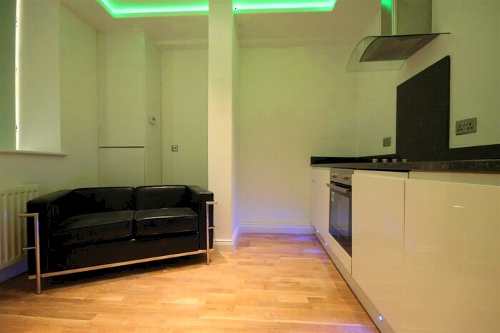 1 Bedroom Apartment To Rent In Falconars House, City Centre, NE1