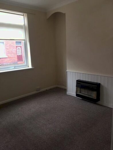 2 Bedroom Terraced House To Rent In Brooke Street, Doncaster, South Yorkshire, DN1