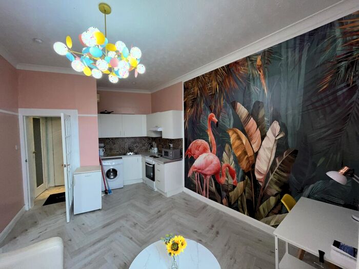 1 Bedroom Apartment To Rent In Duke Street, Glasgow, G31