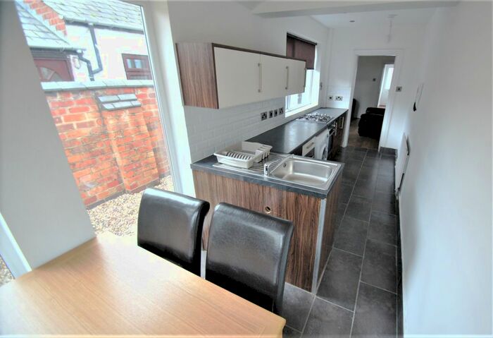 4 Bedroom Terraced House To Rent In Broomfield Road, Coventry, CV5