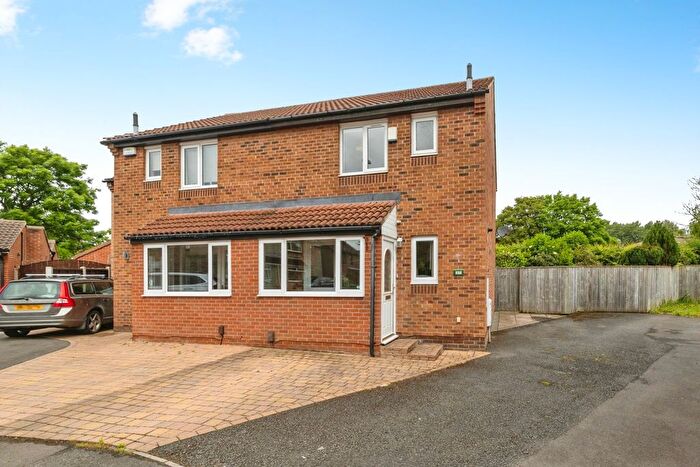 3 Bedroom Semi Detached House For Sale In Elgin Court, Darlington, Durham, DL1