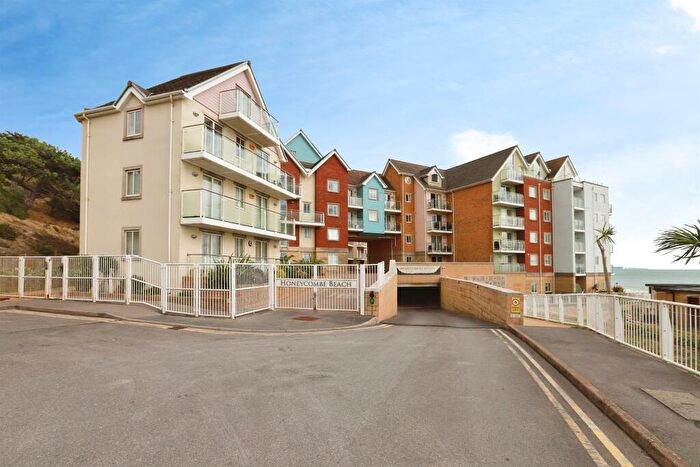 1 Bedroom Flat For Sale In Honeycombe Chine, Boscombe, Bournemouth, BH5