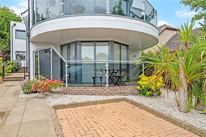 2 Bedroom Apartment For Sale In Preston, Weymouth, Dorset, DT3