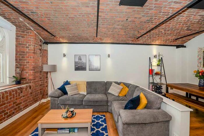 2 Bedroom Apartment To Rent In Waterloo Road, Liverpool, L3