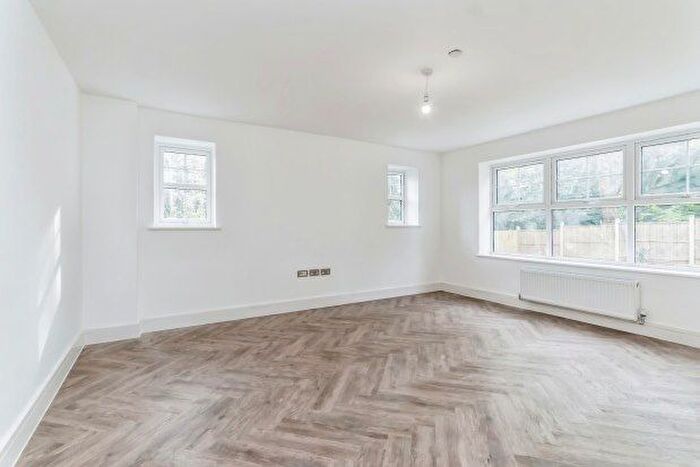 4 Bedroom Property To Rent In Shady Close, Kenley, CR8