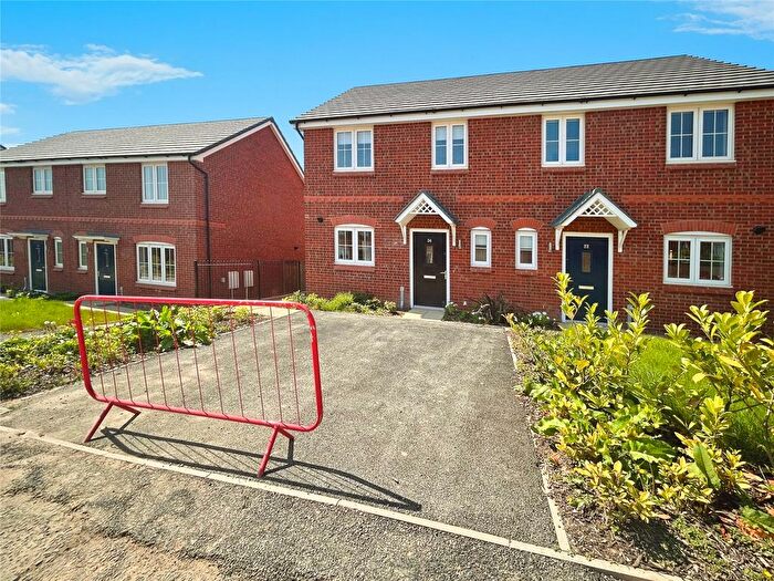 3 Bedroom Semi-Detached House To Rent In Butterworth Road, Sutton-In-Ashfield, Nottinghamshire, NG17