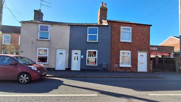 2 Bedroom House To Rent In Dogdyke Road, Coningsby, Lincoln, LN4