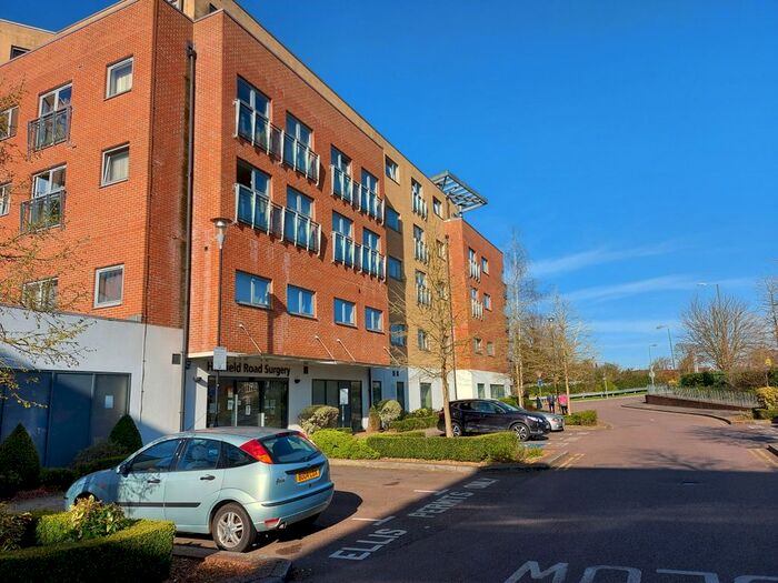 2 Bedroom Flat To Rent In Charrington Place, St Albans, AL1