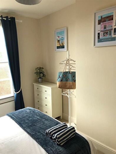 1 Bedroom Flat To Rent In Knots Yard, Whitstable, CT5