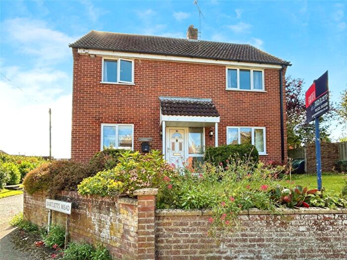 4 Bedroom House To Rent In High Street, Steeple Ashton, BA14