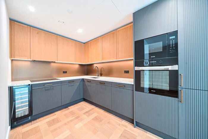 1 Bedroom Flat To Rent In Boxwood Gardens, Wapping, E1W