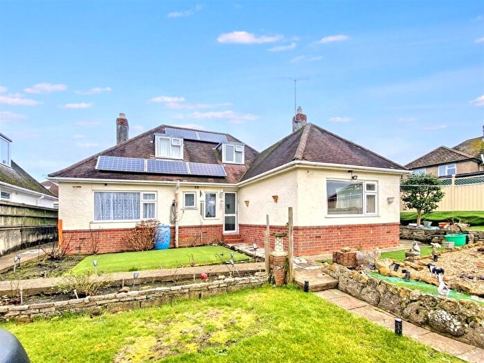 4 Bedroom Detached Bungalow For Sale In Hillview Estate, Bridport, DT6