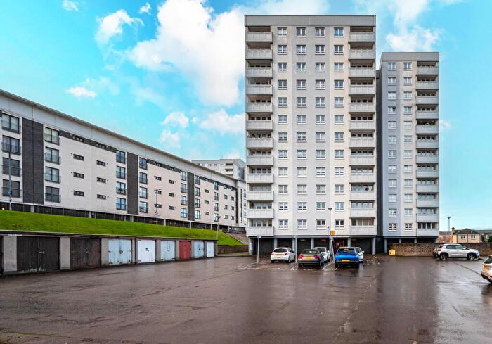 2 Bedroom Flat To Rent In Sherry Heights, Cambuslang, G72