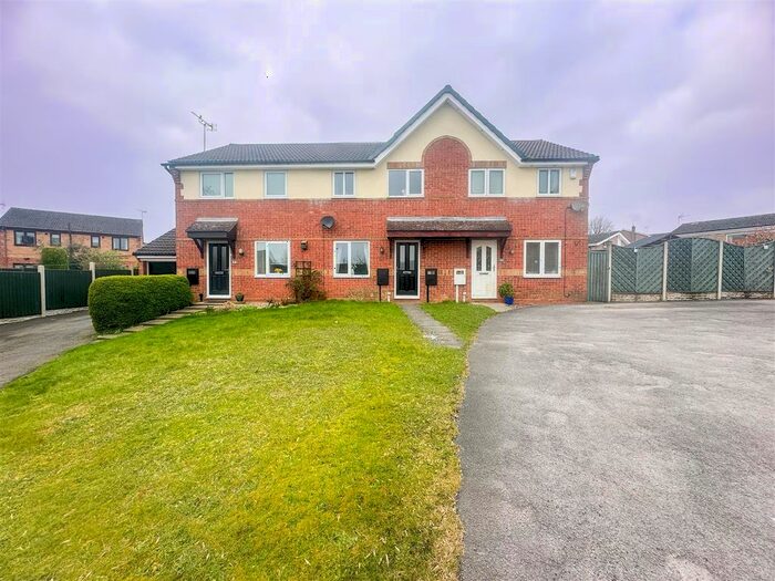 3 Bedroom Terraced House To Rent In Ashton Close, Swanwick, Alfreton, DE55