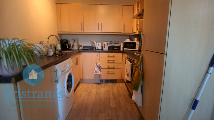 2 Bedroom Apartment To Rent In Stanhope Avenue, Nottingham, NG5