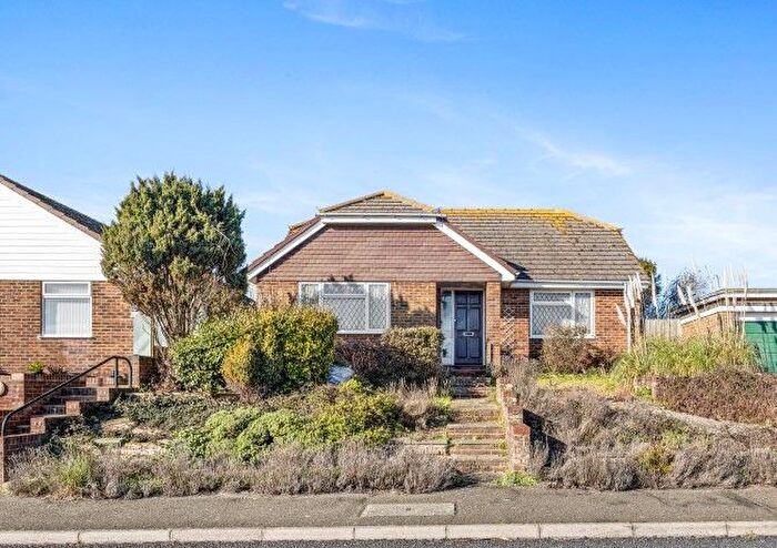 2 Bedroom Bungalow For Sale In Clementine Avenue, Seaford, BN25