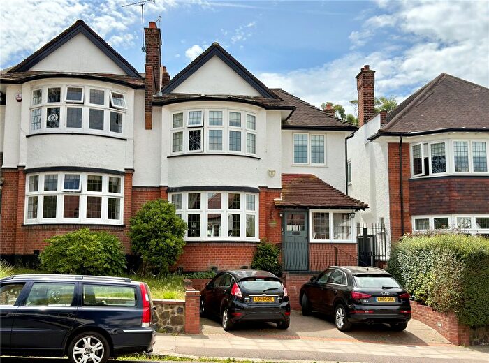 4 Bedroom Semi-Detached House For Sale In Vallance Road, London, N22