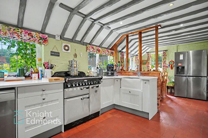 4 Bedroom Property For Sale In Heath Road, Boughton Monchelsea, ME17