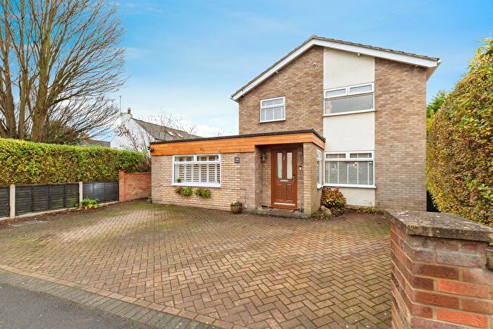 4 Bedroom Detached House For Sale In High Street, Arlesey, SG15