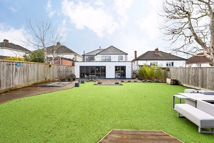 4 Bedroom Detached House For Sale In Newlyn Avenue, Bristol, BS9