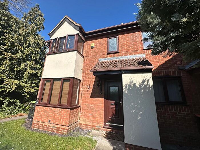 2 Bedroom Property To Rent In Bury Walk, Bedford, MK41