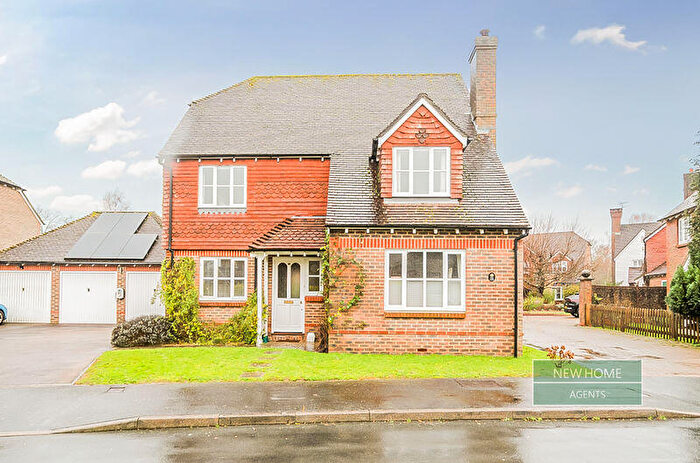 4 Bedroom Detached House For Sale In West Gate, Plumpton Green, Lewes, BN7