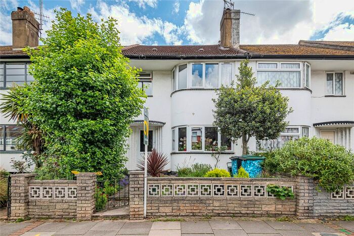 3 Bedroom Terraced House To Rent In Middle Lane, Crouch End, London, N8