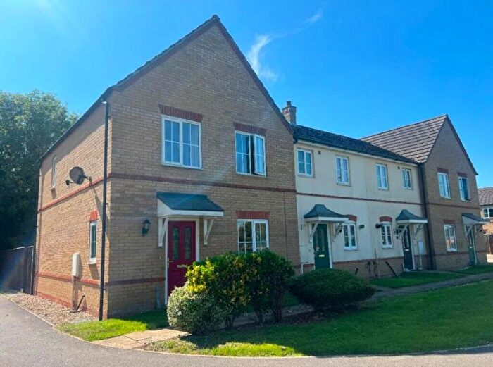 3 Bedroom Semi-Detached House To Rent In Thorpe Close, Tydd St. Mary, Wisbech, PE13