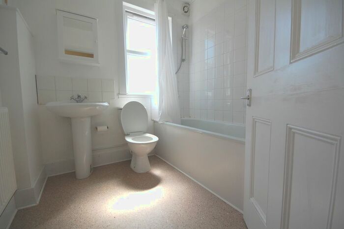 1 Bedroom Town House To Rent In Chiswick Lane, London, W4