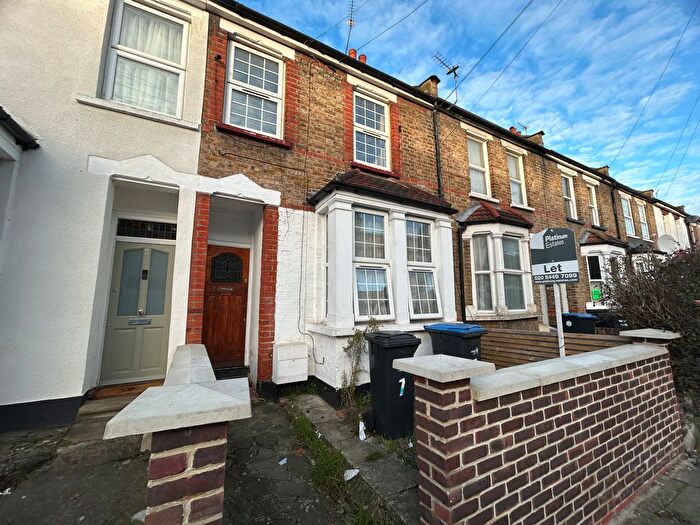 2 Bedroom Property For Sale In Sheldon Road, London, N18