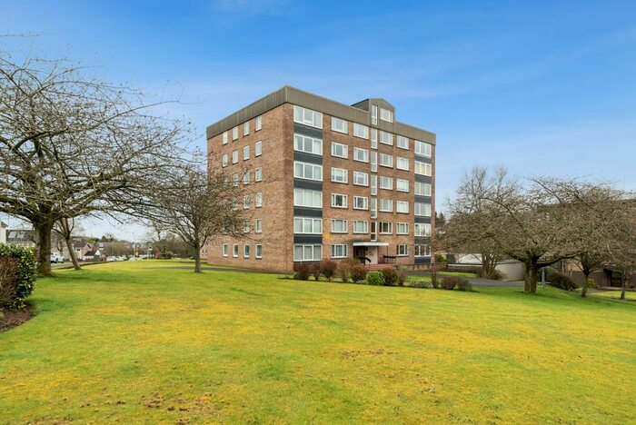 2 Bedroom Flat To Rent In Lennox Court, Stockiemuir Avenue, Bearsden, Glasgow, G61