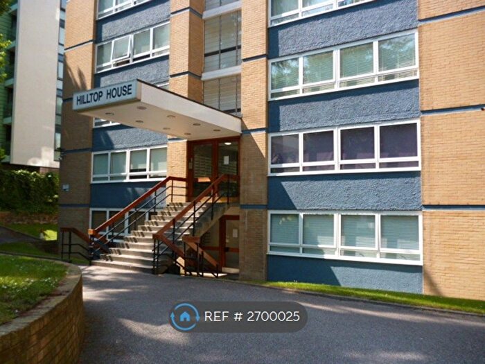 Studio To Rent In Hilltop House, London, N6