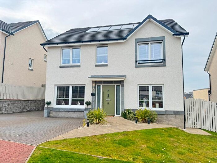 4 Bedroom Detached House For Sale In Corpach Place, Hamilton, South Lanarkshire, ML3