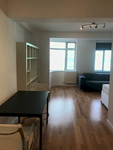 1 Bedroom Flat To Rent In Euston Road, London, NW1