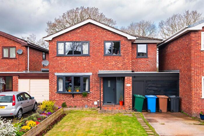 4 Bedroom House For Sale In Willow Drive, Charnock Richard, Chorley, PR7