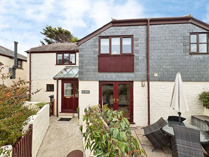 2 Bedroom End Terrace House For Sale In Prospect Place, Porthleven, Helston, Cornwall, TR13