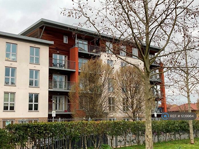 1 Bedroom Flat To Rent In Ashvale Court, London, E3