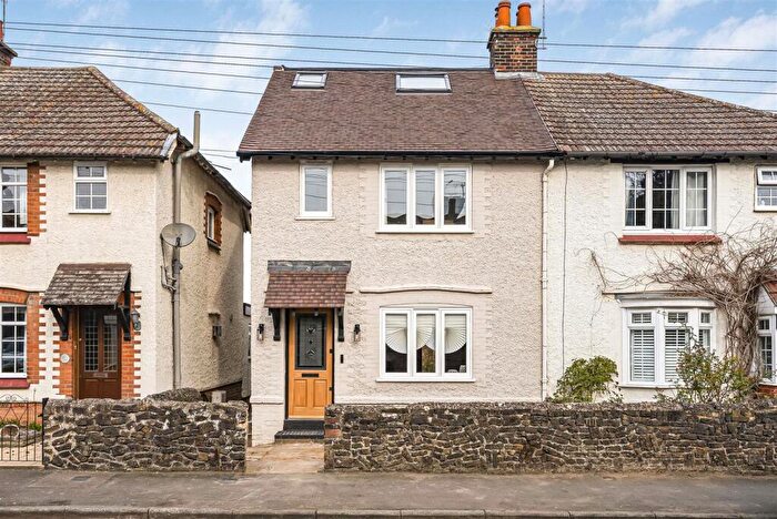 4 Bedroom Semi Detached House For Sale In Cromwell Road, Hertford, SG13