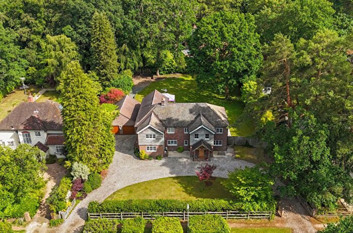 5 Bedroom Detached House For Sale In Gough Road, Fleet, Hampshire, GU51