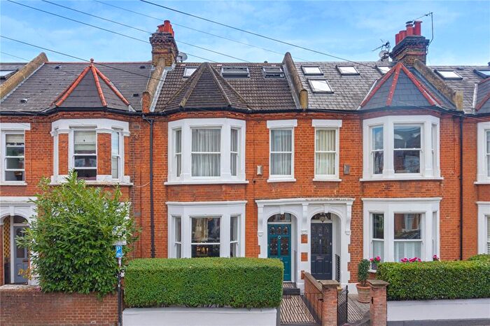 5 Bedroom Terraced House For Sale In Broomwood Road, SW11