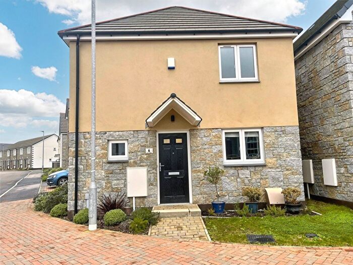 2 Bedroom Detached House For Sale In Park An Daras, Helston, Cornwall, TR13