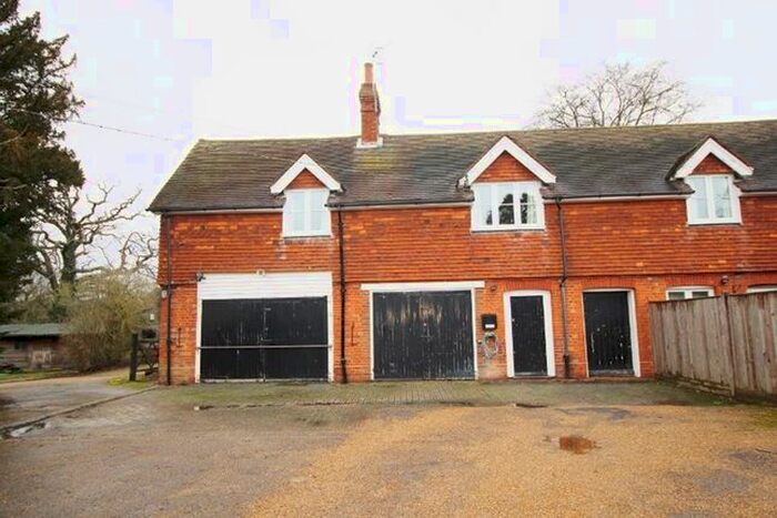 1 Bedroom Flat To Rent In Coldharbour Lane, Hildenborough, Tonbridge, TN11