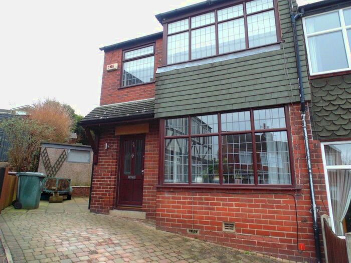 3 Bedroom Semi-Detached House To Rent In Horner Crescent, Batley, WF17