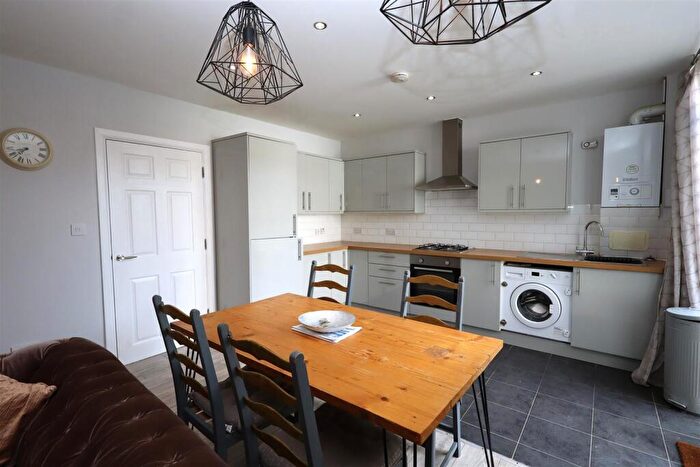 2 Bedroom Flat To Rent In London Road, RG1