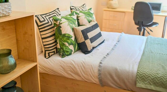 1 Bedroom Flat To Rent In Rockingham Street, Sheffield, S1