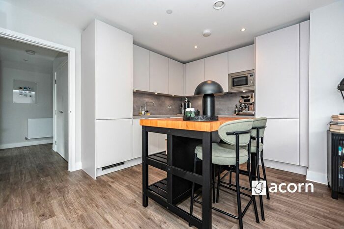 2 Bedroom Flat To Rent In Barley Close, Greenhithe, DA9