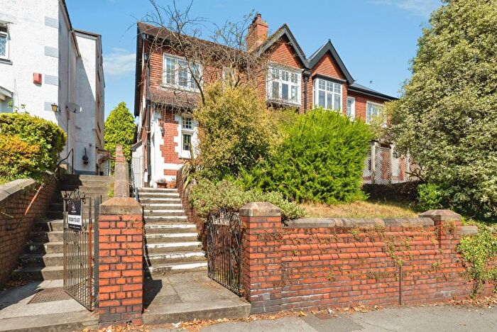 3 Bedroom Semi-Detached House For Sale In Uplands Crescent, Uplands, Swansea, SA2